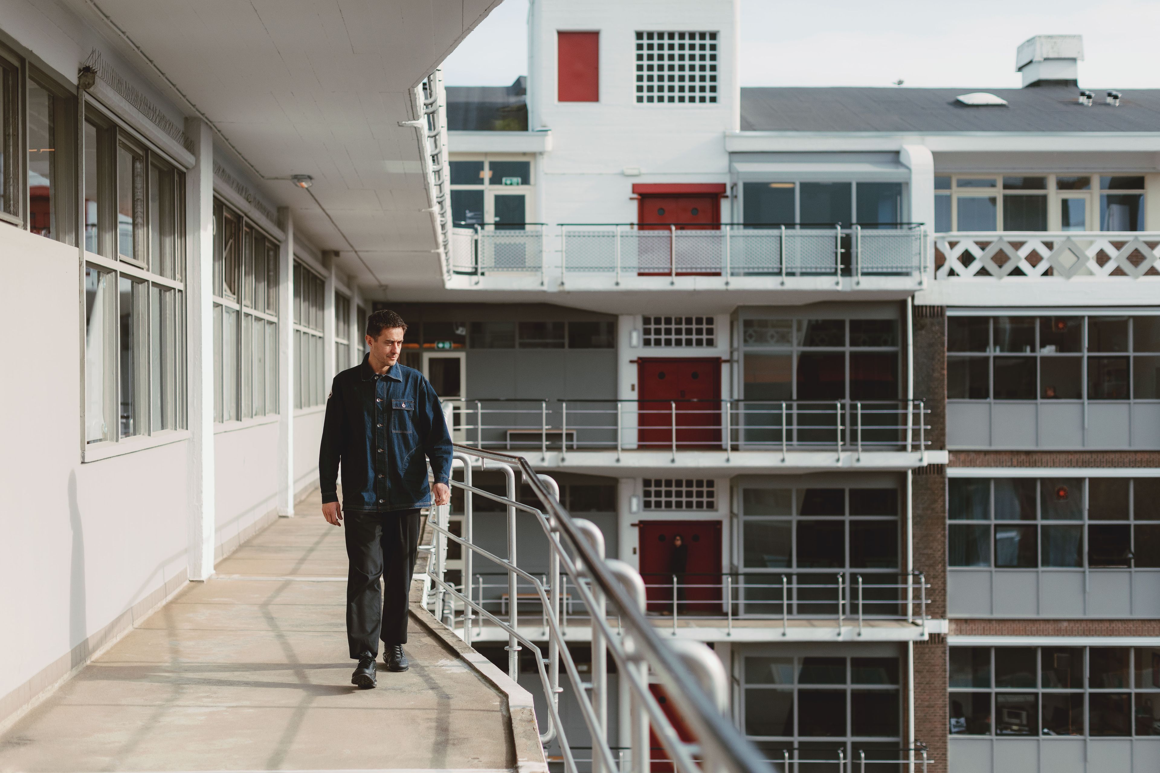 Bas van Vuurde grafisch ontwerp office